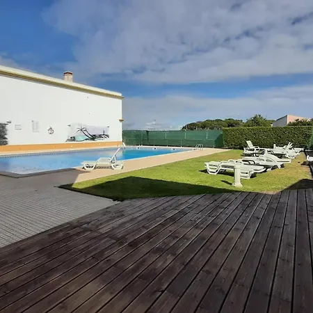 Beach Falesia Alfamar